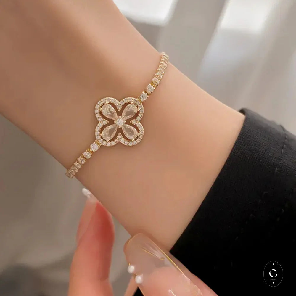 The Best Lucky Charm Jewelry Trends in 2024: Finding Comfort and Meaning