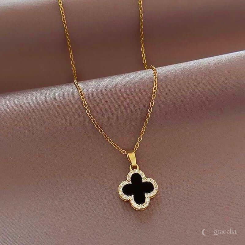 How to Choose the Best Four-Leaf Clover Necklace in 2024: The Timeless Appeal of the Alhambra Motif