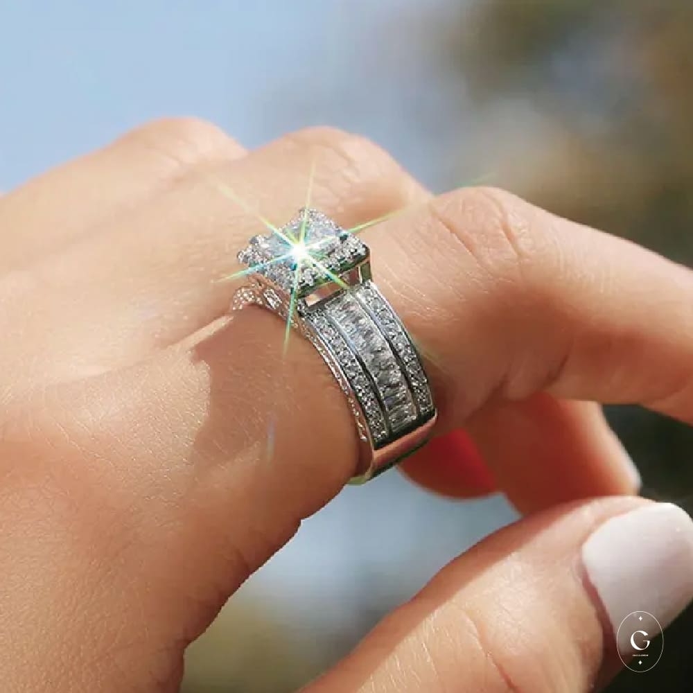 Timeless Blaze Solitaire Ring