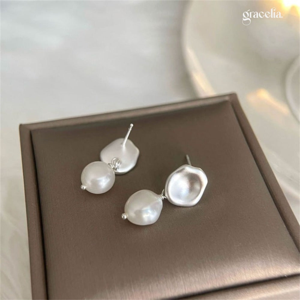 Seine Grace Baroque Pearl Drop Earrings